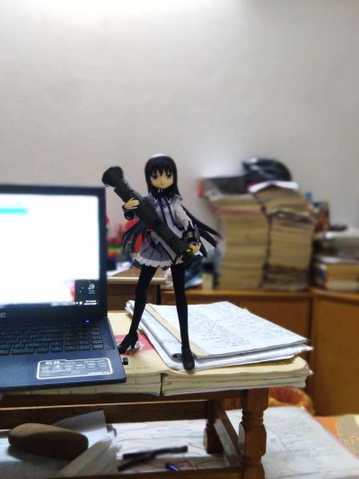 REAL ACTION HEROES No.615 RAH MGM 魔法少女小圆 晓美焰