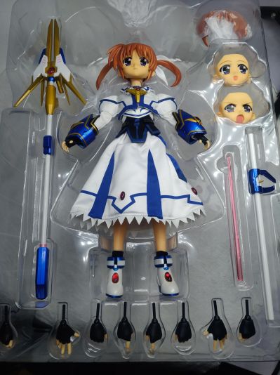 REAL ACTION HEROES No.661 RAH 菲特 ブレイズフォーム