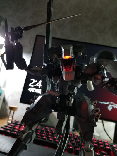 潜龙谍影5 幻痛 核武机甲 乍得沙赫人 赛伦多隆号