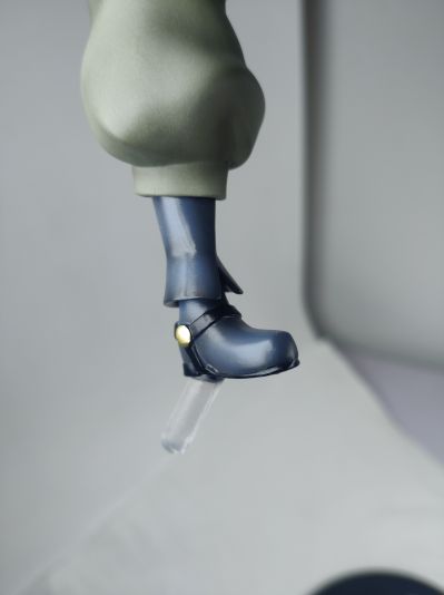 幼女战记 	谭雅·冯·提古雷查夫 军服ver.