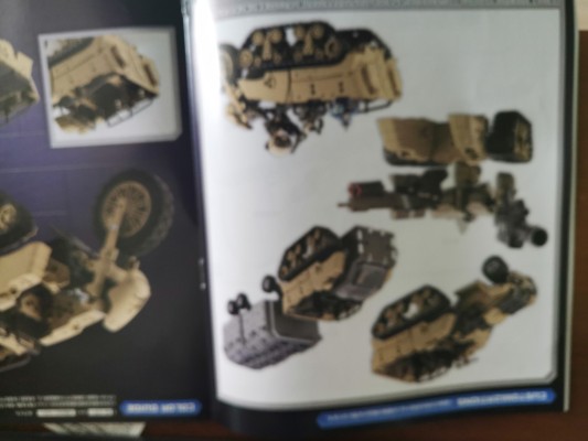 M.S.G 巨神机甲 野外履带车