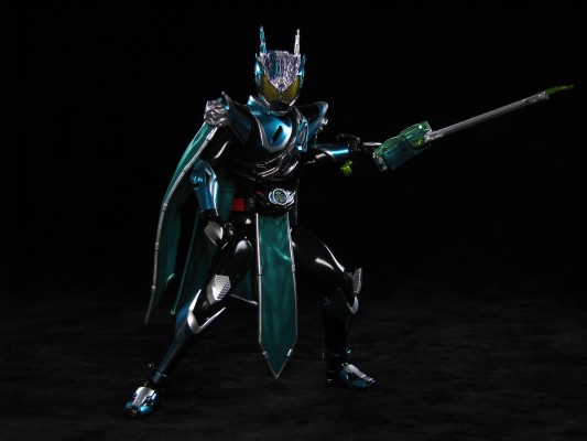 S.H.Figuarts 驰骑外传 假面骑士脑骑 假面骑士脑骑