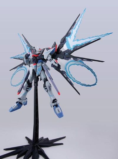 MG 机动战士高达SEED DESTINY ZGMF-X20A 强袭自由高达 Mechanic Designer Okawara Kunio Exhibition ver. 