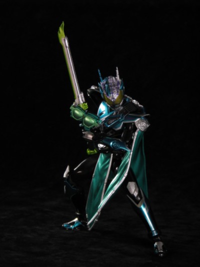 S.H.Figuarts 驰骑外传 假面骑士脑骑 假面骑士脑骑