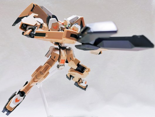 HG 机动战士高达 铁血的奥尔芬斯 ASW-G-11 古辛高达 深度重锻型