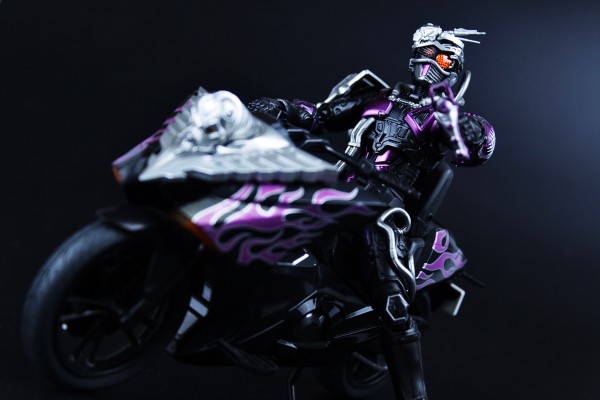 S.H.Figuarts  魔进追猎者