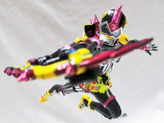 S.H.Figuarts 假面骑士：艾克赛德 假面骑士极速狂飙 摩托玩家 等级0