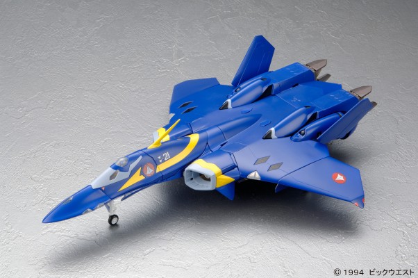 超时空要塞Plus YF-21