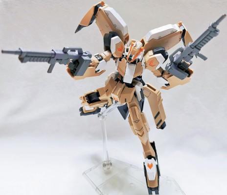 HG 机动战士高达 铁血的奥尔芬斯 ASW-G-11 古辛高达 深度重锻型