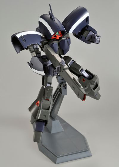 HGUC 1/144 阿斯曼 （绿色传动器）