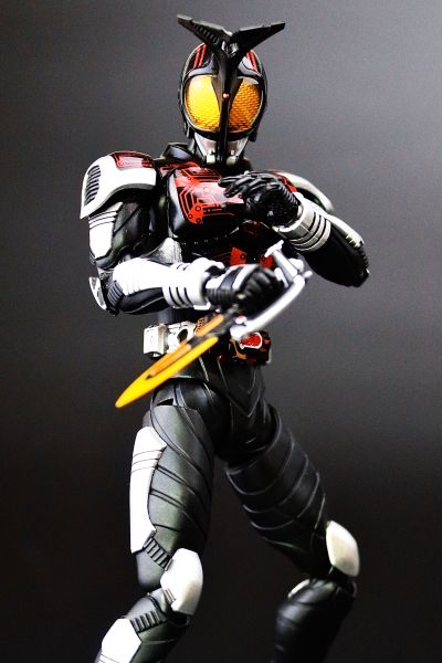 S.H.Figuarts（真骨雕制法）   假面骑士黑暗甲斗王