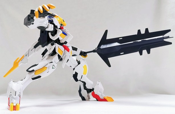 HG 1/144 巴巴托斯高达天狼座帝王形态