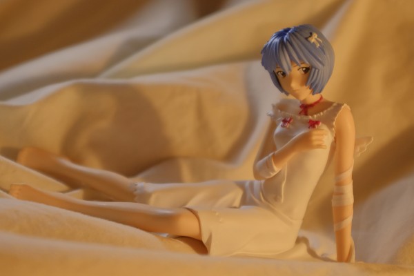 EVA EXフィギュア 白と赤 绫波丽 