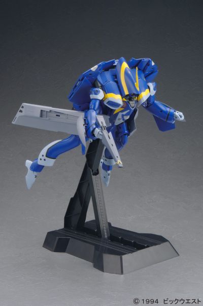 超时空要塞Plus YF-21