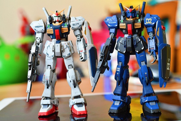 RG#08  RX-178 高达Mk-II（奥古配色）