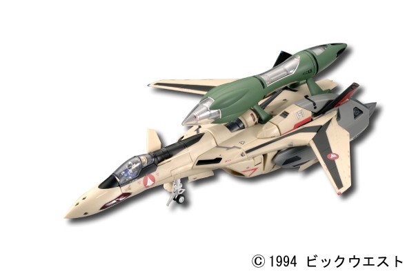 超时空要塞Plus YF-19 with Fold Booster & Fast Pack