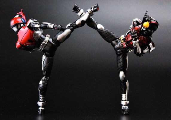 S.H.Figuarts（真骨雕制法）   假面骑士黑暗甲斗王