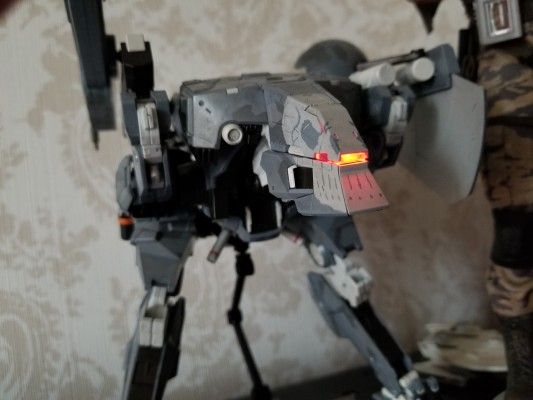 RIOBOT METALGEARSOLID V：THE PHANTOM PAIN メタ洛奇亚 サヘラントロプス