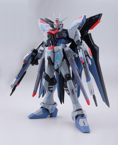 MG 机动战士高达SEED DESTINY ZGMF-X20A 强袭自由高达 Mechanic Designer Okawara Kunio Exhibition ver. 