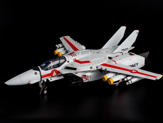 DX超合金 超时空要塞 VF-1J 女武神（一条辉机）