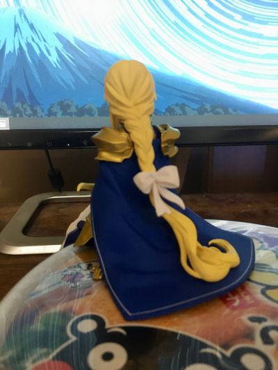 压泡面手办 刀剑神域 Alicization 	爱丽丝·滋贝鲁库