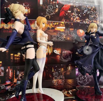 命运之夜 Saber ～TYPE-MOON10周年皇室礼服～