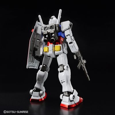 PG 机动战士高达 RX-78-2 高达&FF-X7 核心战机 钛金电镀版