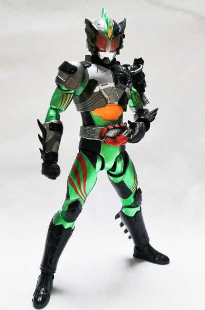 S.H.Figuarts  假面骑士亚马逊新生欧米伽