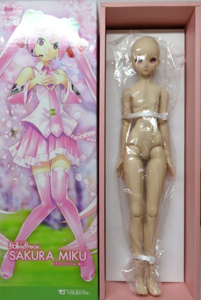 Dollfie Dream DD VOCALOID 樱未来