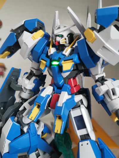 MG 1/100  雪崩型能天使高达冲击装