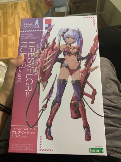 机甲少女 猩红魔鹫 龙颚