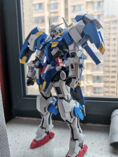 MG 1/100  雪崩型能天使高达冲击装