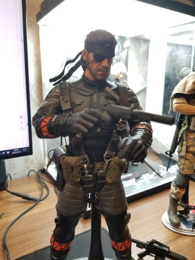 MGS3 スネーク・イーター 内克德・斯内克 Sneaking Suit Version 