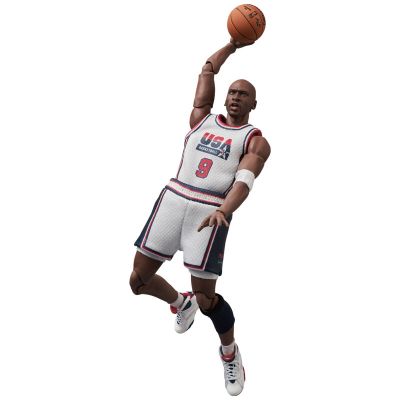 MAFEX No.132 迈克尔 · 乔丹 (1992 TEAM USA)