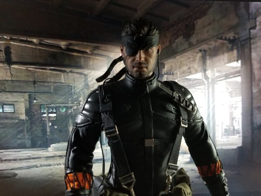 MGS3 スネーク・イーター 内克德・斯内克 Sneaking Suit Version 