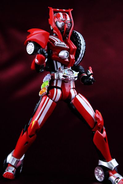 S.H.Figuarts  假面骑士驰骑 假面骑士驰骑 特莱多隆型 混合轮胎套装