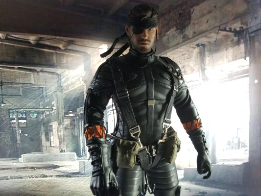 MGS3 スネーク・イーター 内克德・斯内克 Sneaking Suit Version 