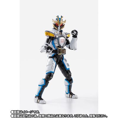S.H.Figuarts（真骨雕制法） 假面骑士战骑 保全模式/爆发模式 (红音也)
