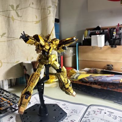 27 RG 1/144 独角兽高达2号机 报丧女妖·命运女神