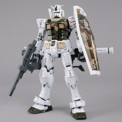 MG 机动战士高达 RX-78-2 高达&FF-X7 核心战机 GRN-CAMO