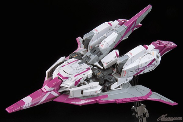 RG Competition of NEW GUNDAM -RED or WHITE- MSZ-006-3AΖ高达3号机A型 Limited Color 