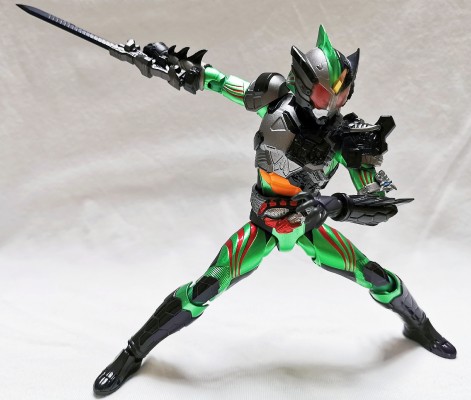 S.H.Figuarts  假面骑士亚马逊新生欧米伽