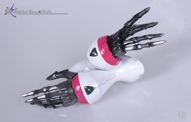 MG  1/100    玫瑰卡碧尼