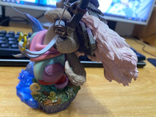 来自深渊 娜娜奇 ～岸木鳟鱼上钩～