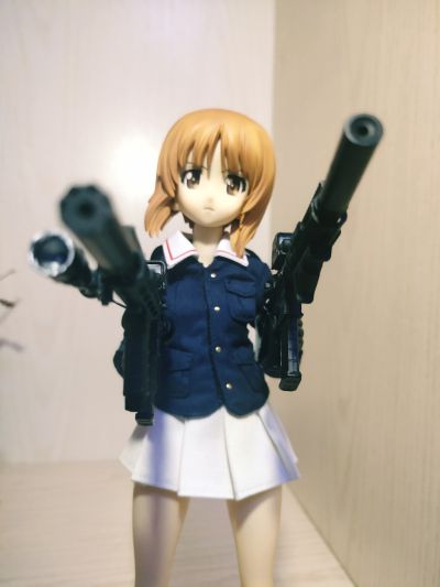 REAL ACTION HEROES No.682 RAH 少女与战车 西住美穗