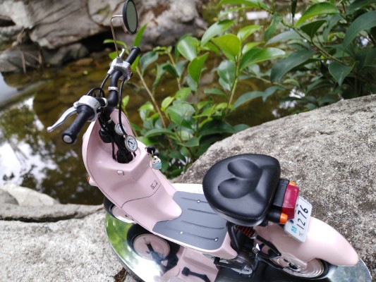 Creators' Labo Mine BluE #010 白色版