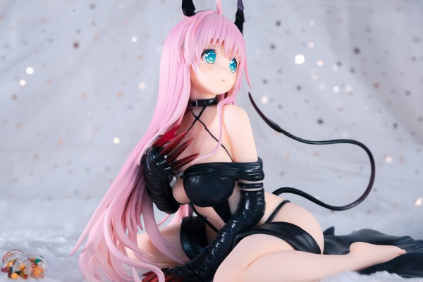 出包王女DARKNESS 菈菈・萨塔琳・戴比路克 Darkness