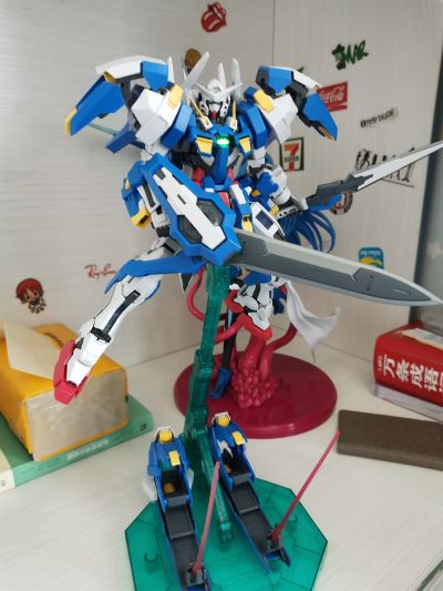MG 1/100  雪崩型能天使高达冲击装