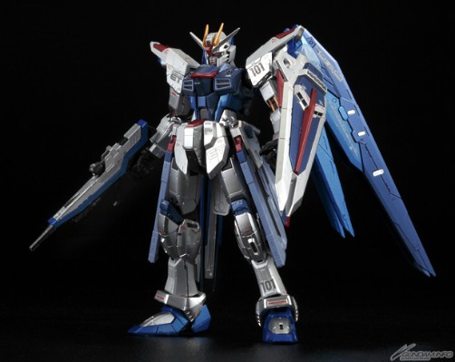 RG  自由高达 特制版