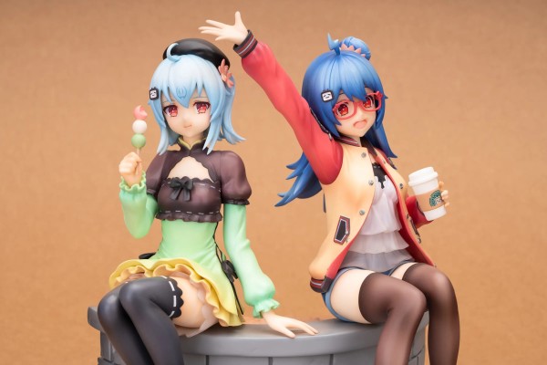 哔哩哔哩 22＆33 私服出游ver. 普通版